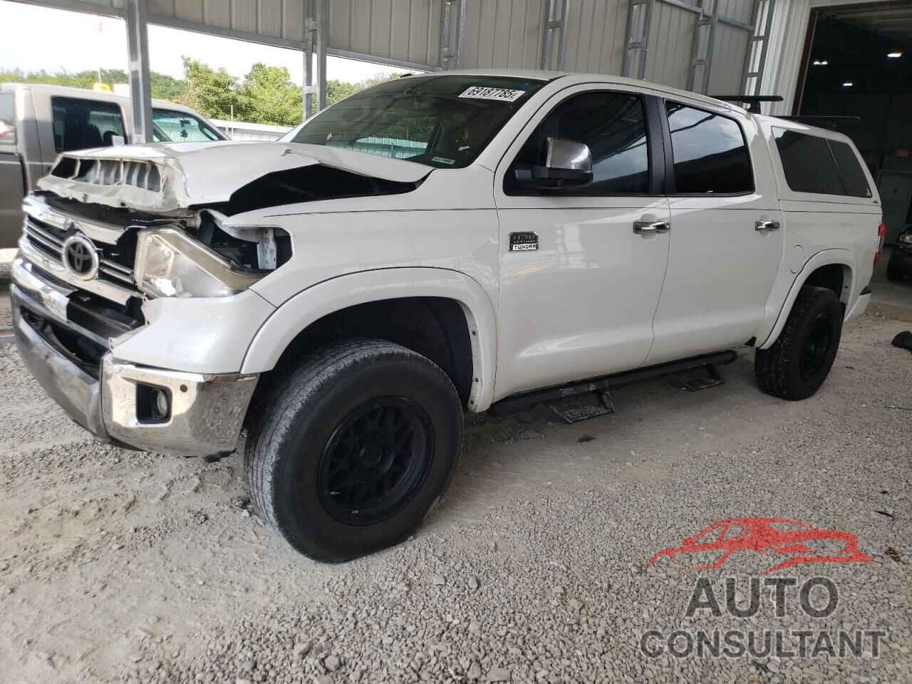 TOYOTA TUNDRA 2017 - 5TFAW5F11HX648952