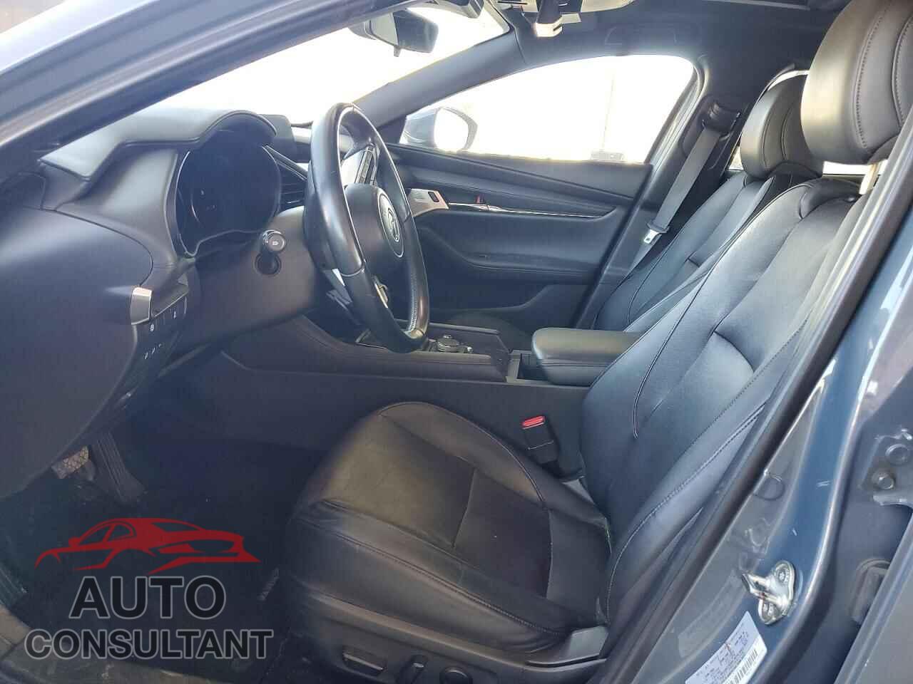 MAZDA 3 2019 - JM1BPANMXK1132024