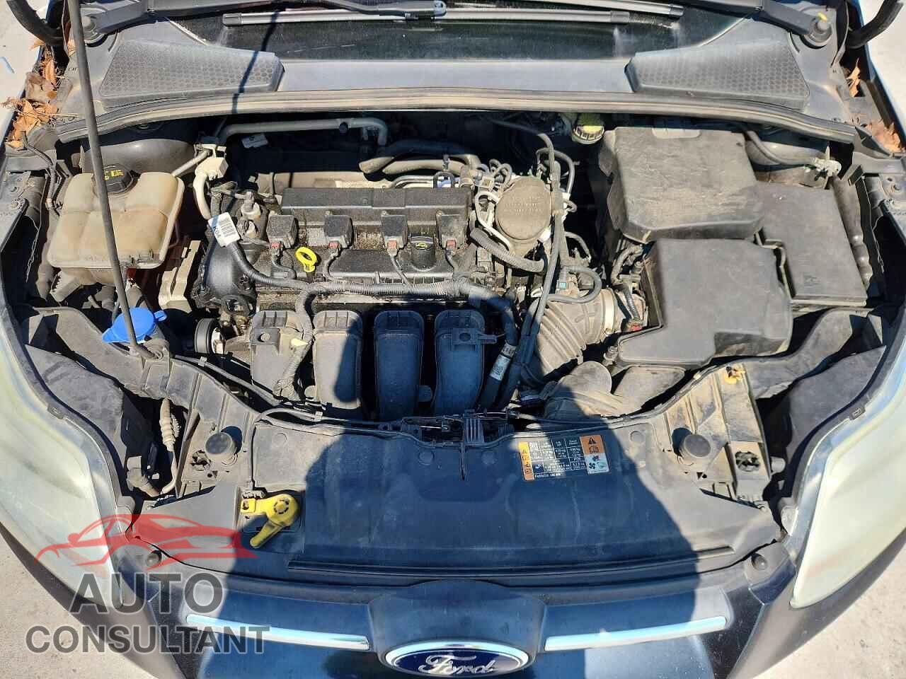 FORD FOCUS 2014 - 1FADP3F2XEL457918