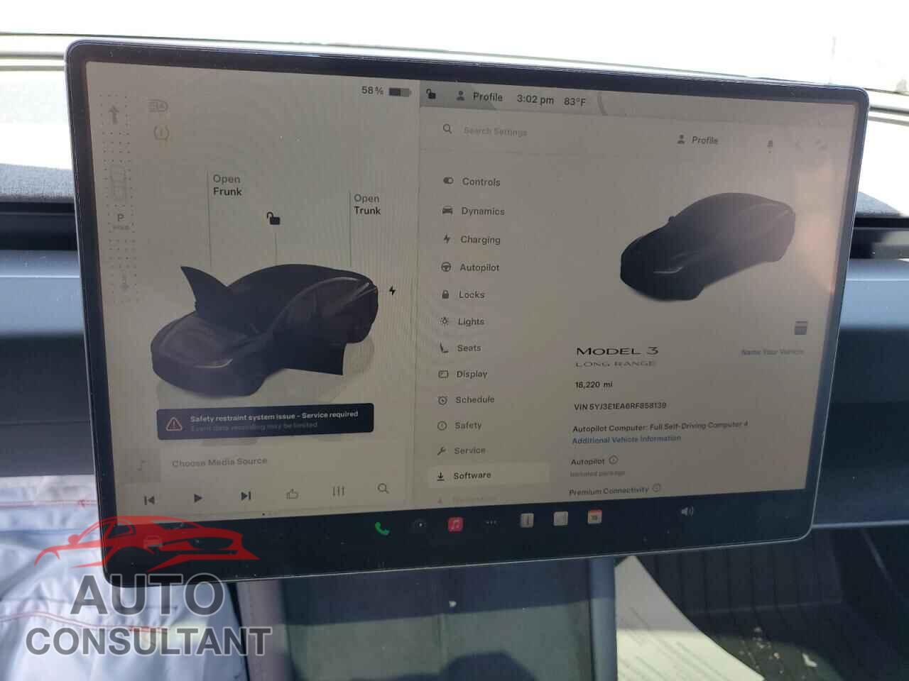 TESLA MODEL 3 2024 - 5YJ3E1EA6RF858139