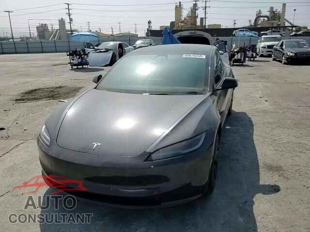 TESLA MODEL 3 2025 - 5YJ3E1EA9SF980757