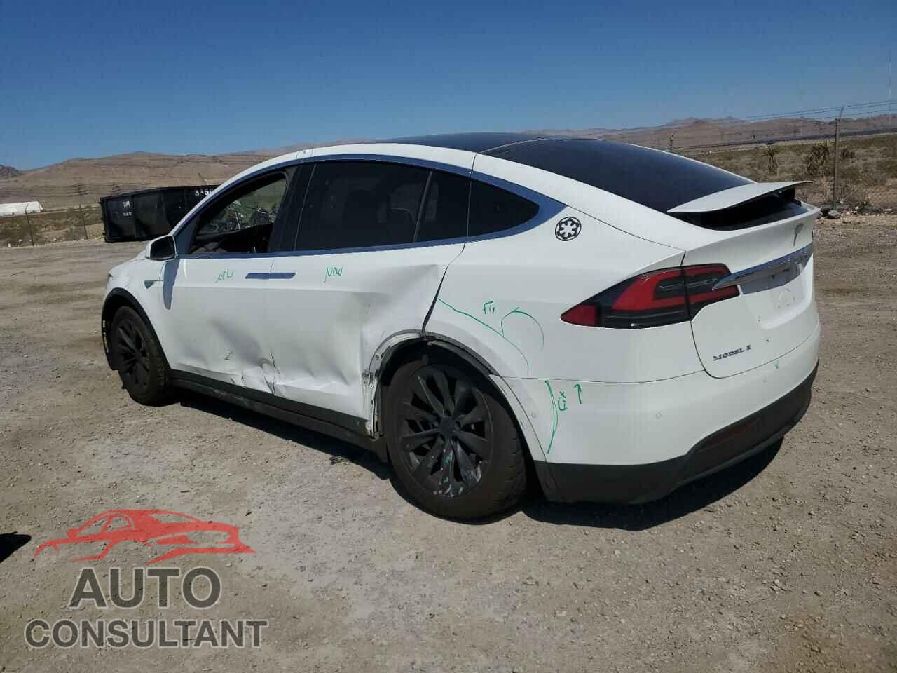 TESLA MODEL X 2016 - 5YJXCBE49GF000720