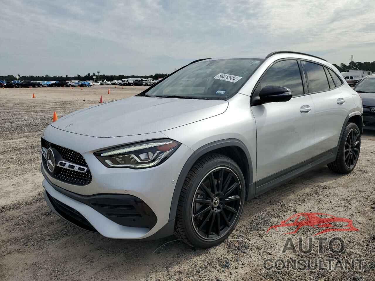 MERCEDES-BENZ GLA-CLASS 2023 - W1N4N4GB9PJ442421