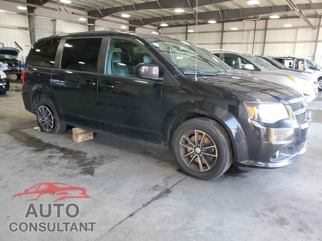 DODGE CARAVAN 2018 - 2C4RDGEG8JR200111