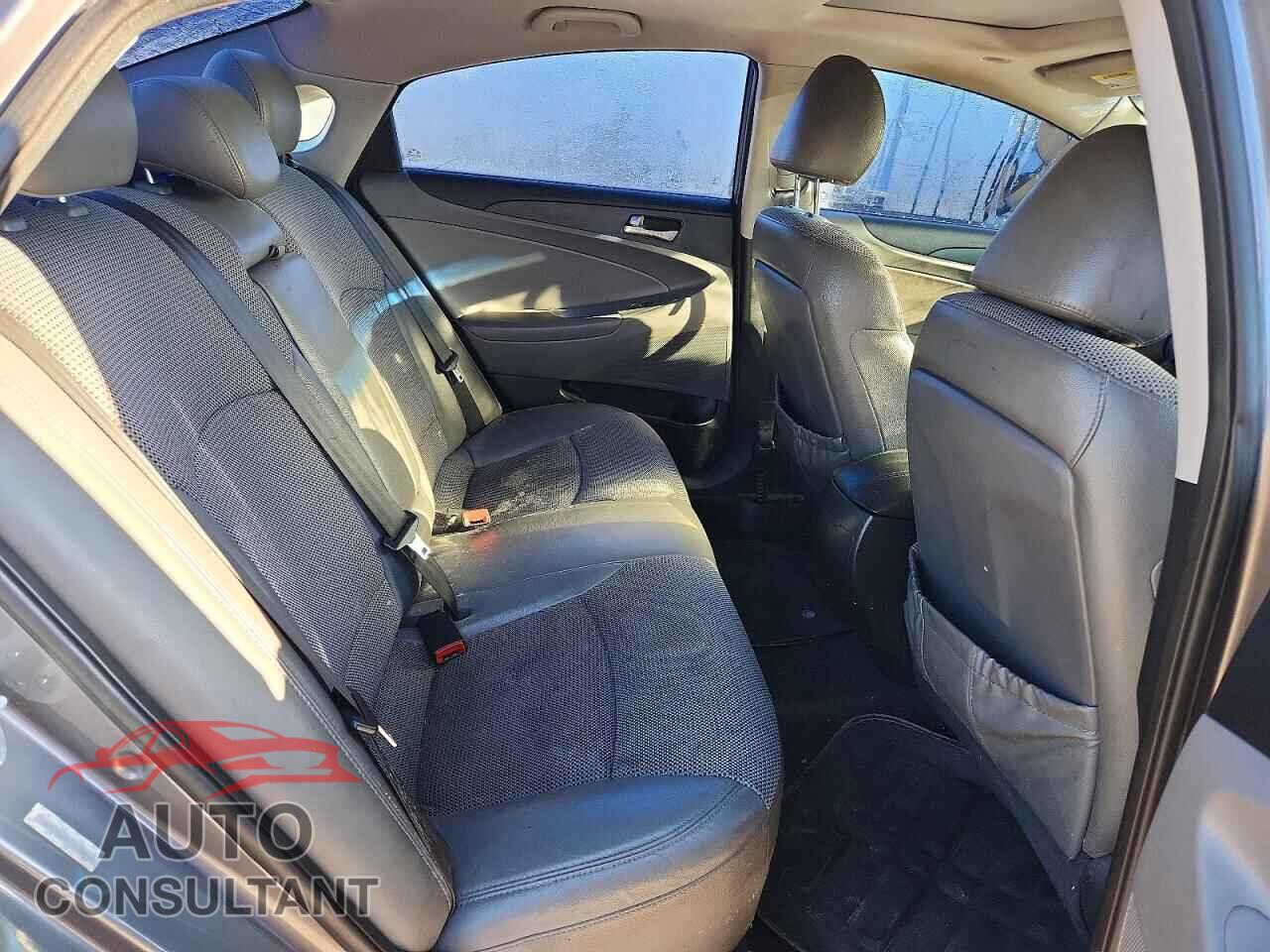 HYUNDAI SONATA 2011 - 5NPEC4AC2BH136438