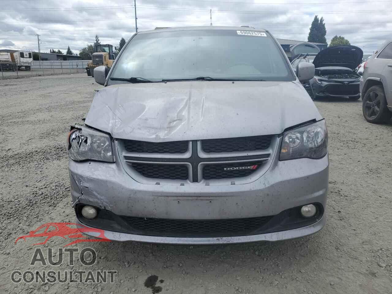 DODGE CARAVAN 2014 - 2C4RDGEG9ER327634
