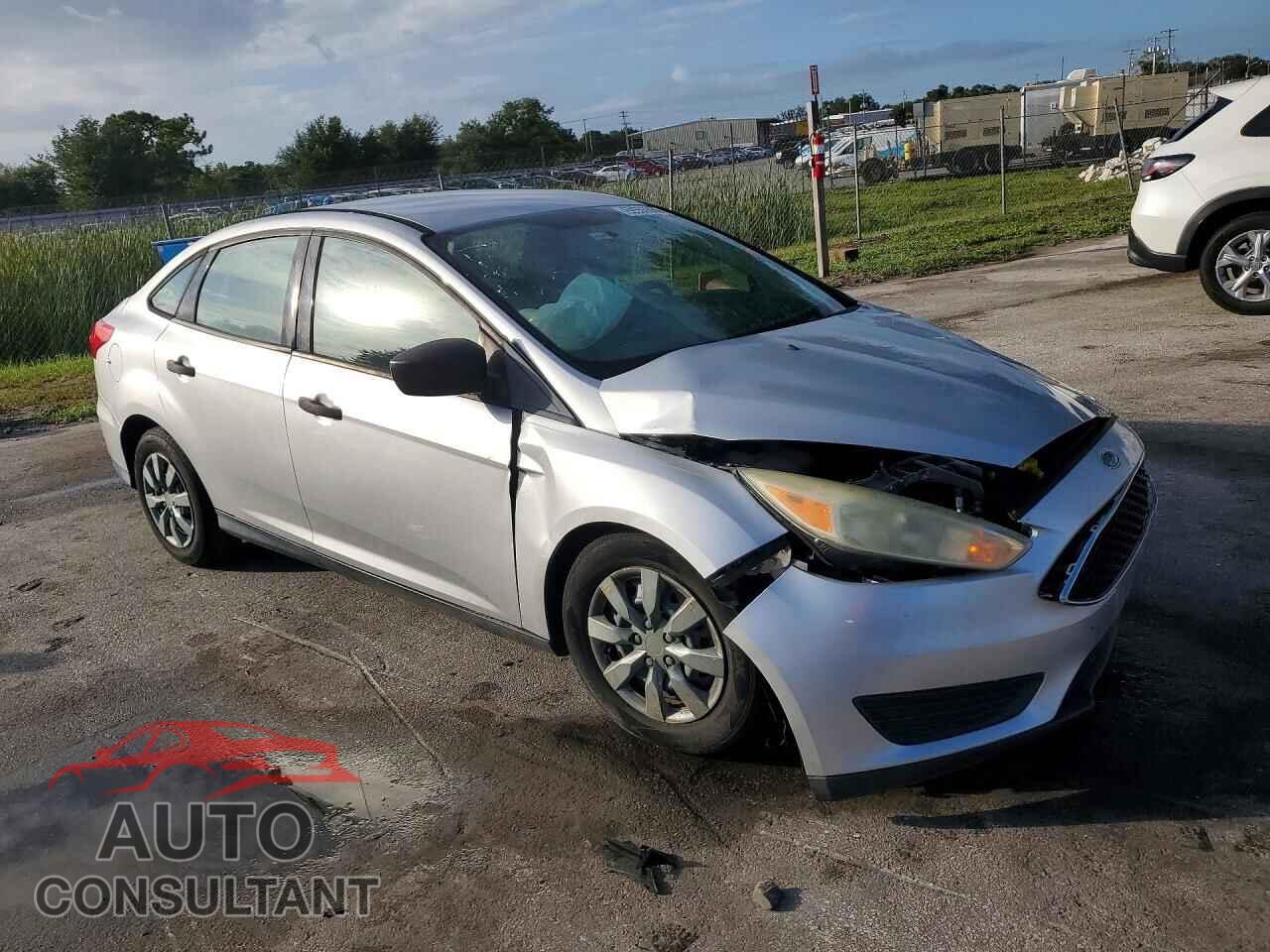 FORD FOCUS 2016 - 1FADP3E22GL281189