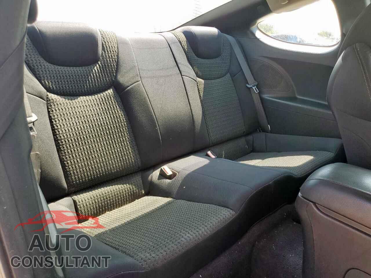 HYUNDAI GENESIS 2012 - KMHHT6KD8CU071856