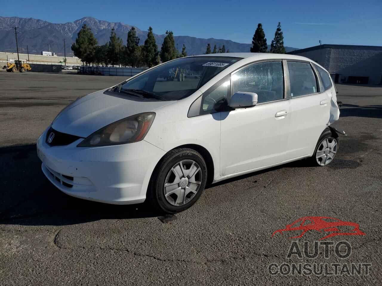 HONDA FIT 2013 - JHMGE8H31DC083258