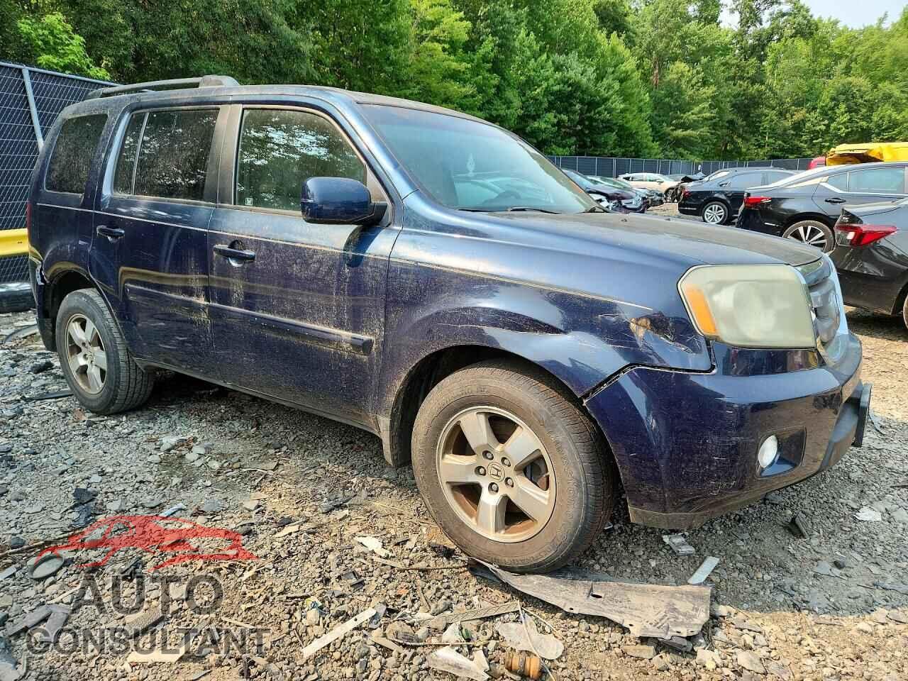 HONDA PILOT 2011 - 5FNYF4H47BB083642