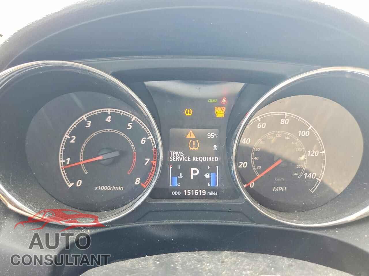 MITSUBISHI OUTLANDER 2013 - 4A4AR4AU4DE009059