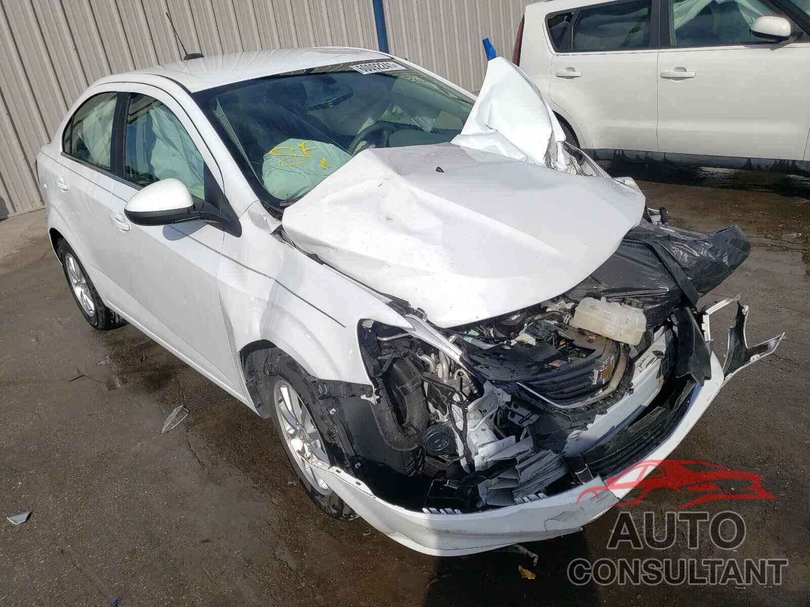 CHEVROLET SONIC 2020 - 1G1JD5SB4L4102055
