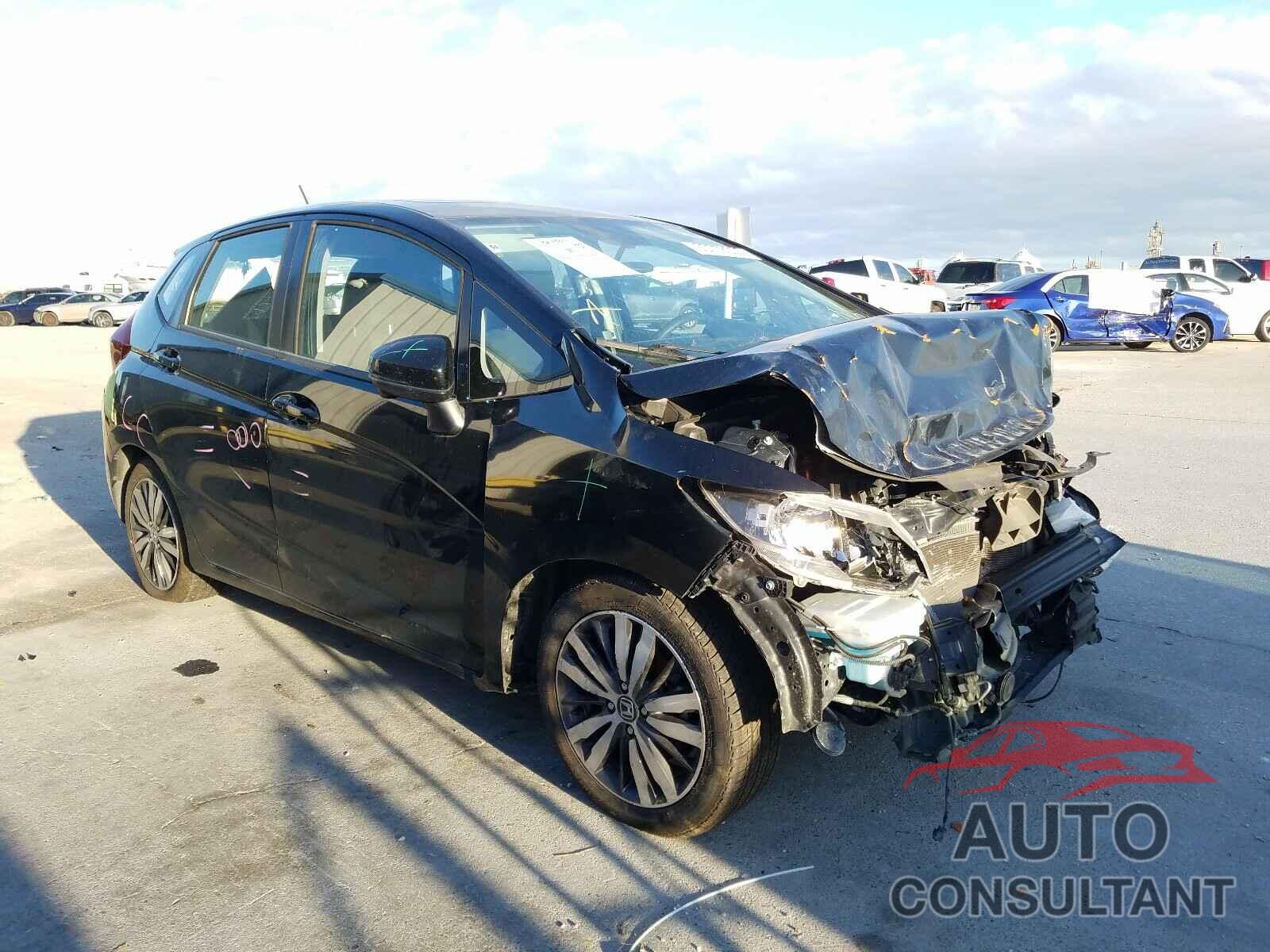HONDA FIT 2016 - JHMGK5H79GX022909