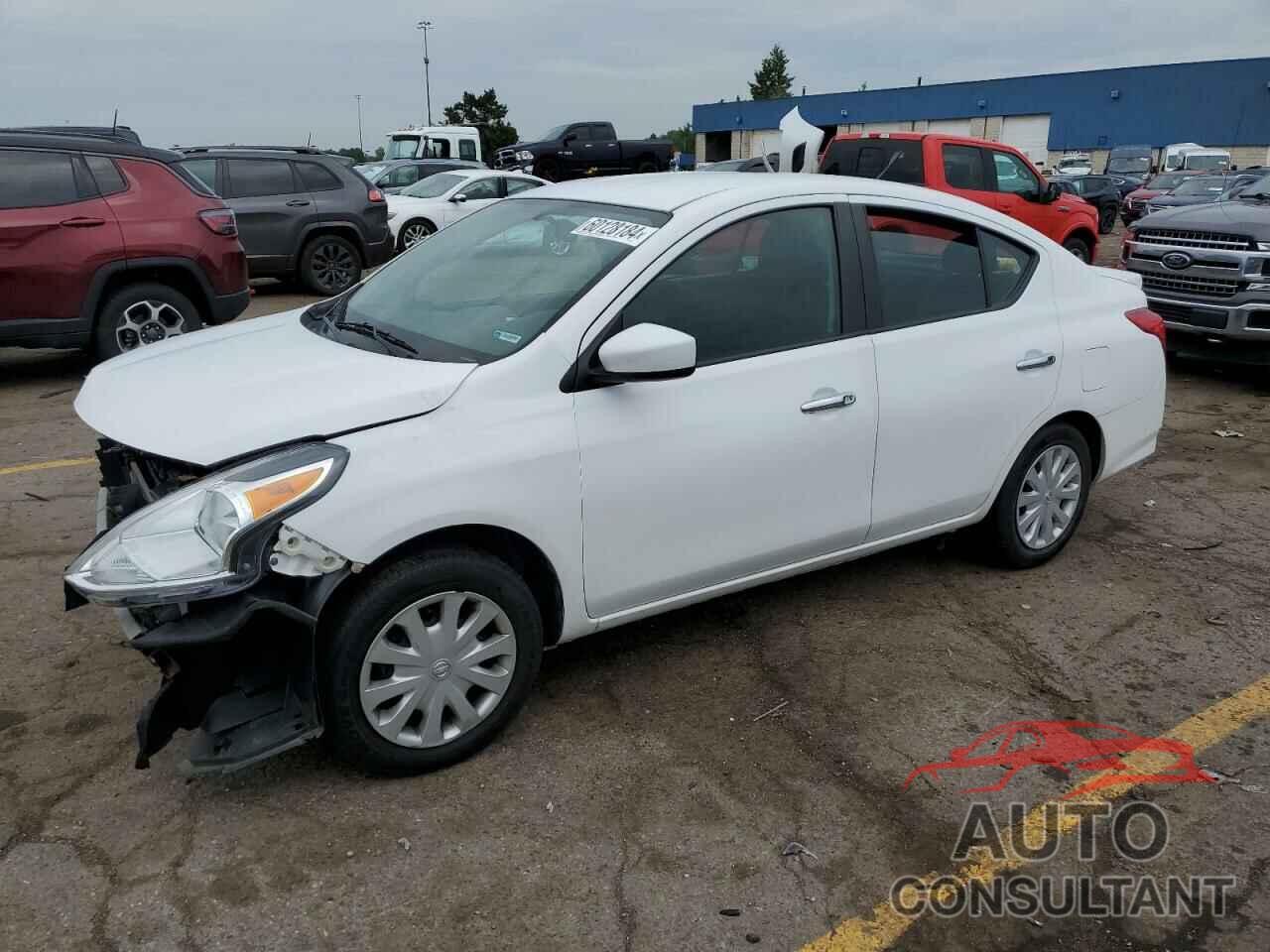 NISSAN VERSA 2019 - 3N1CN7AP0KL880144