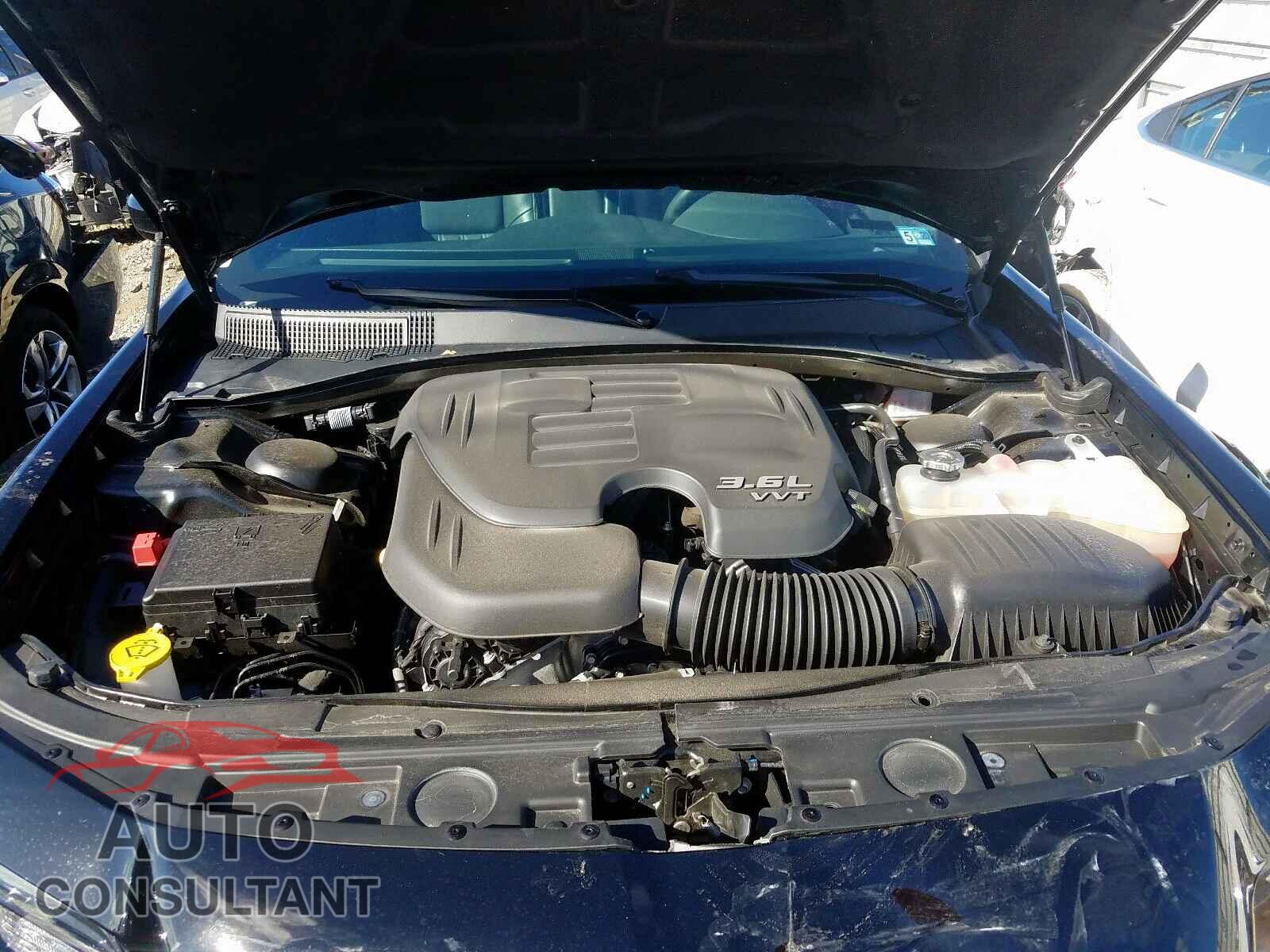 CHRYSLER 300 2019 - 2C3CCABG0KH648056
