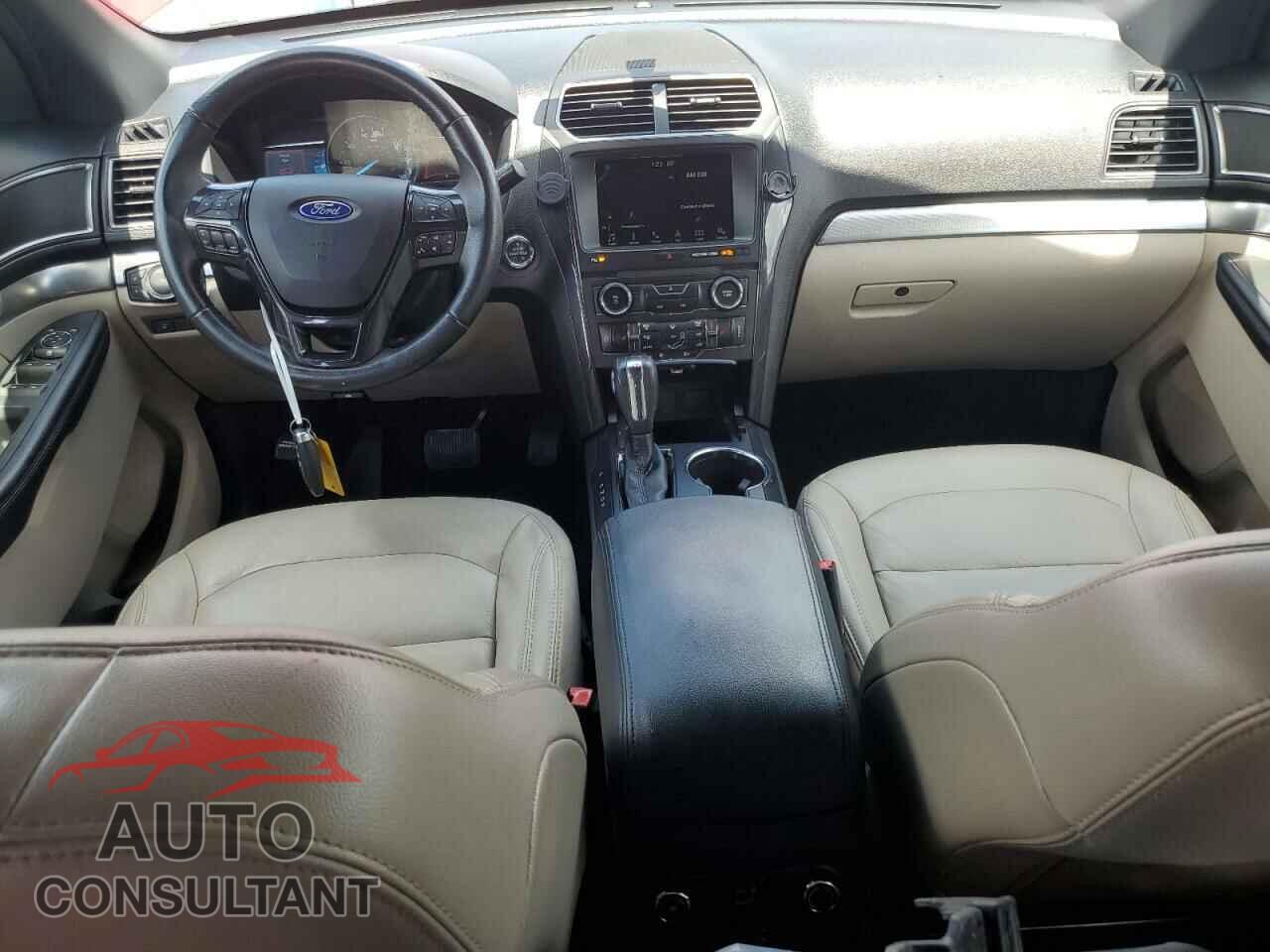 FORD EXPLORER 2018 - 1FM5K7D80JGB74339