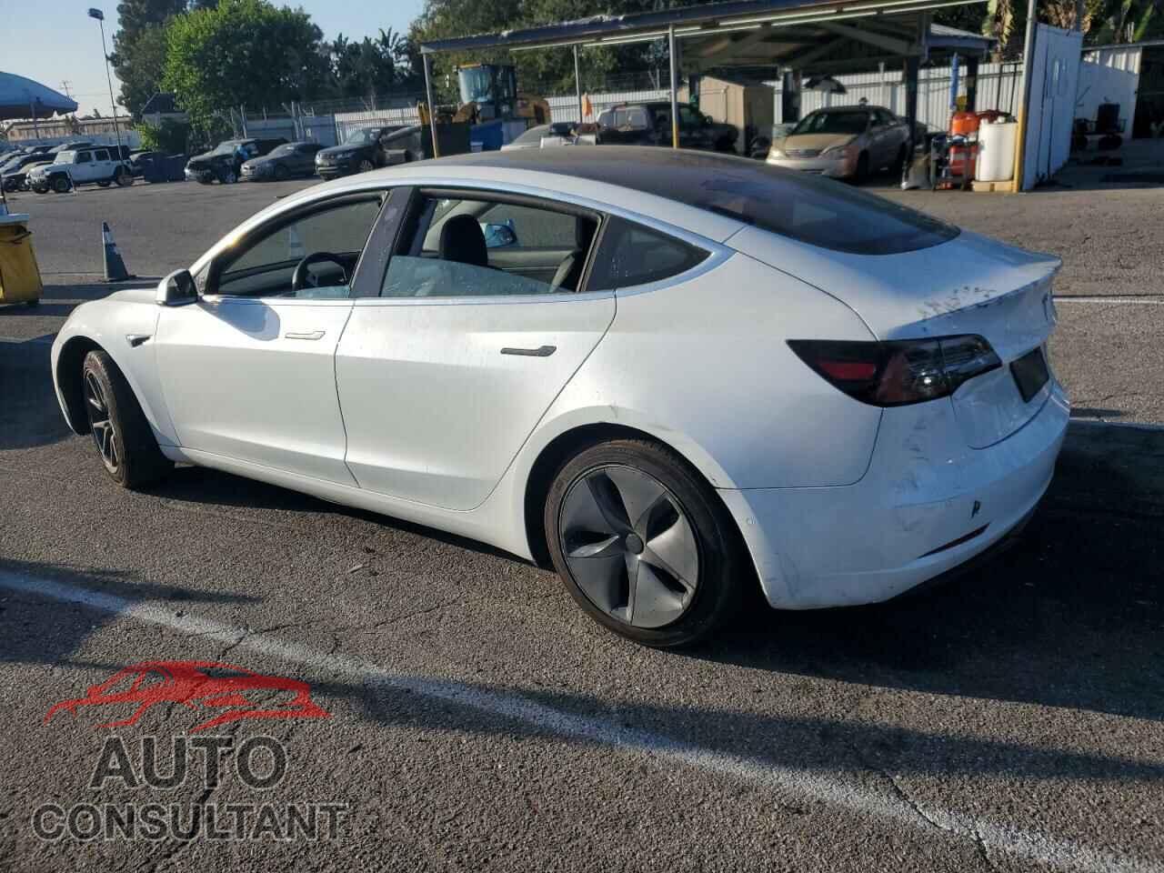 TESLA MODEL 3 2020 - 5YJ3E1EA3LF669858