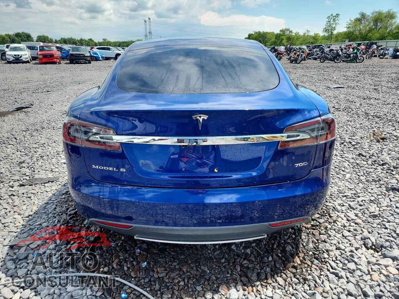 TESLA MODEL S 2015 - 5YJSA1E29FF112327