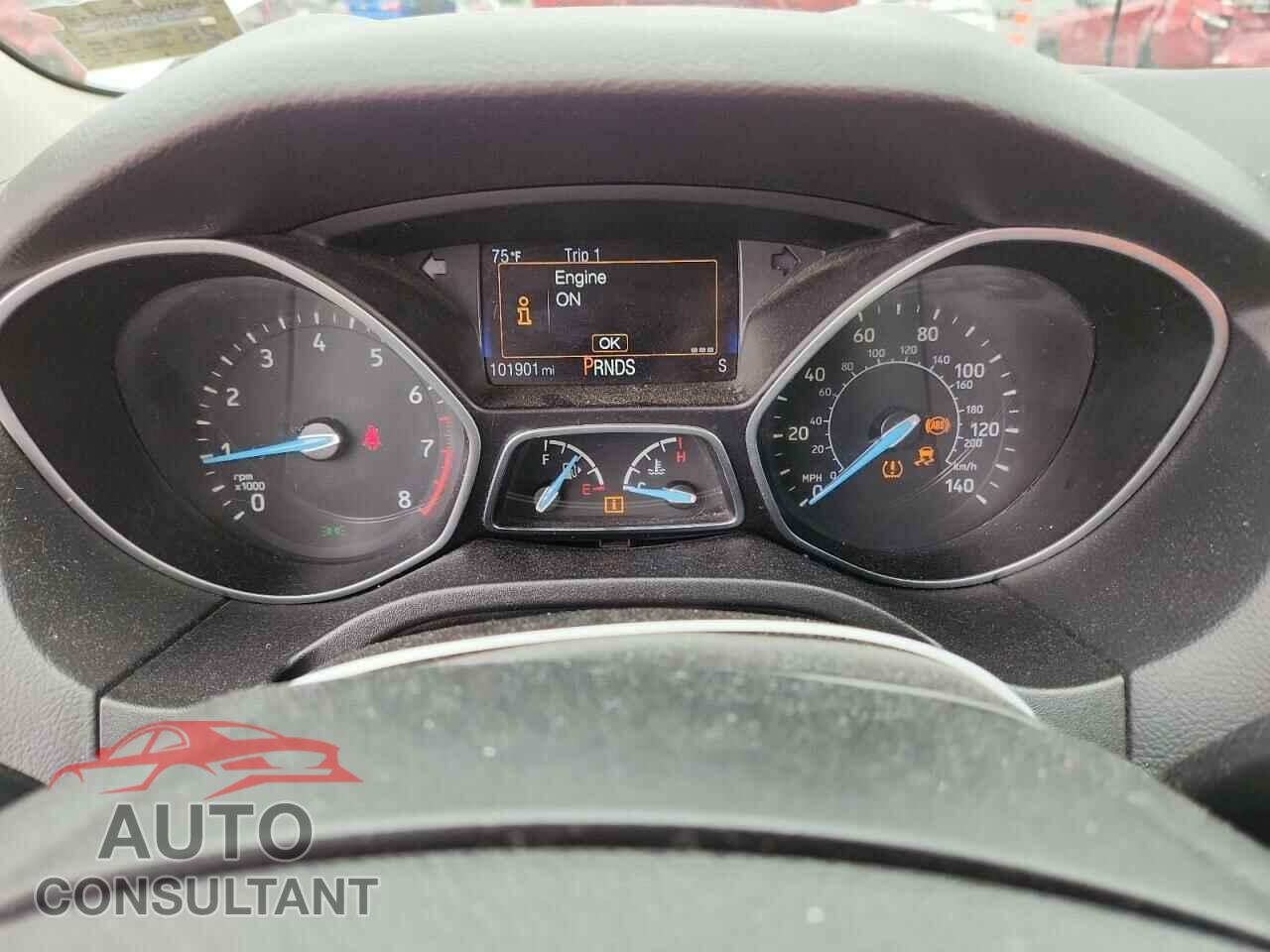 FORD FOCUS 2015 - 1FADP3F22FL362111