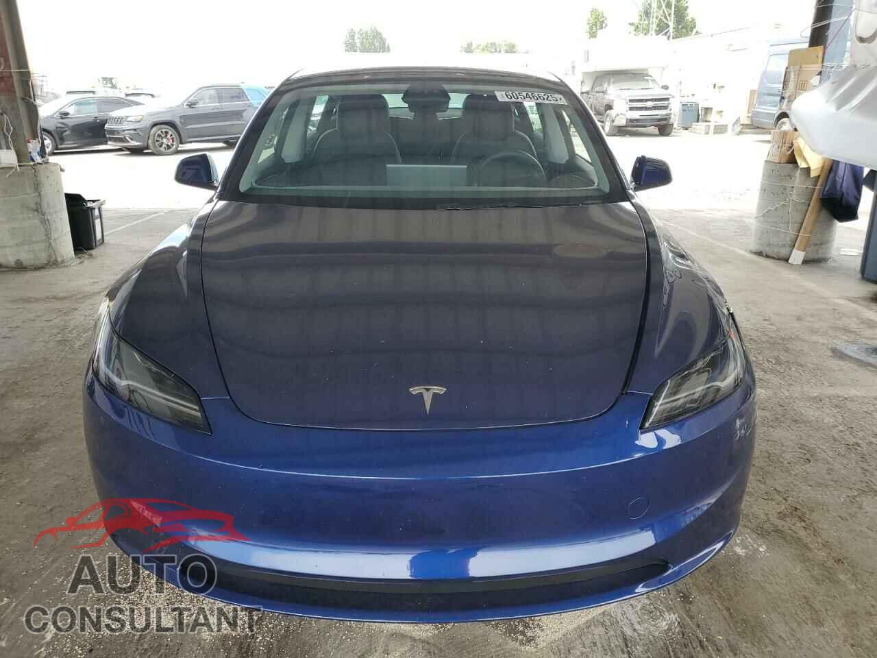 TESLA MODEL 3 2024 - 5YJ3E1EA3RF725287
