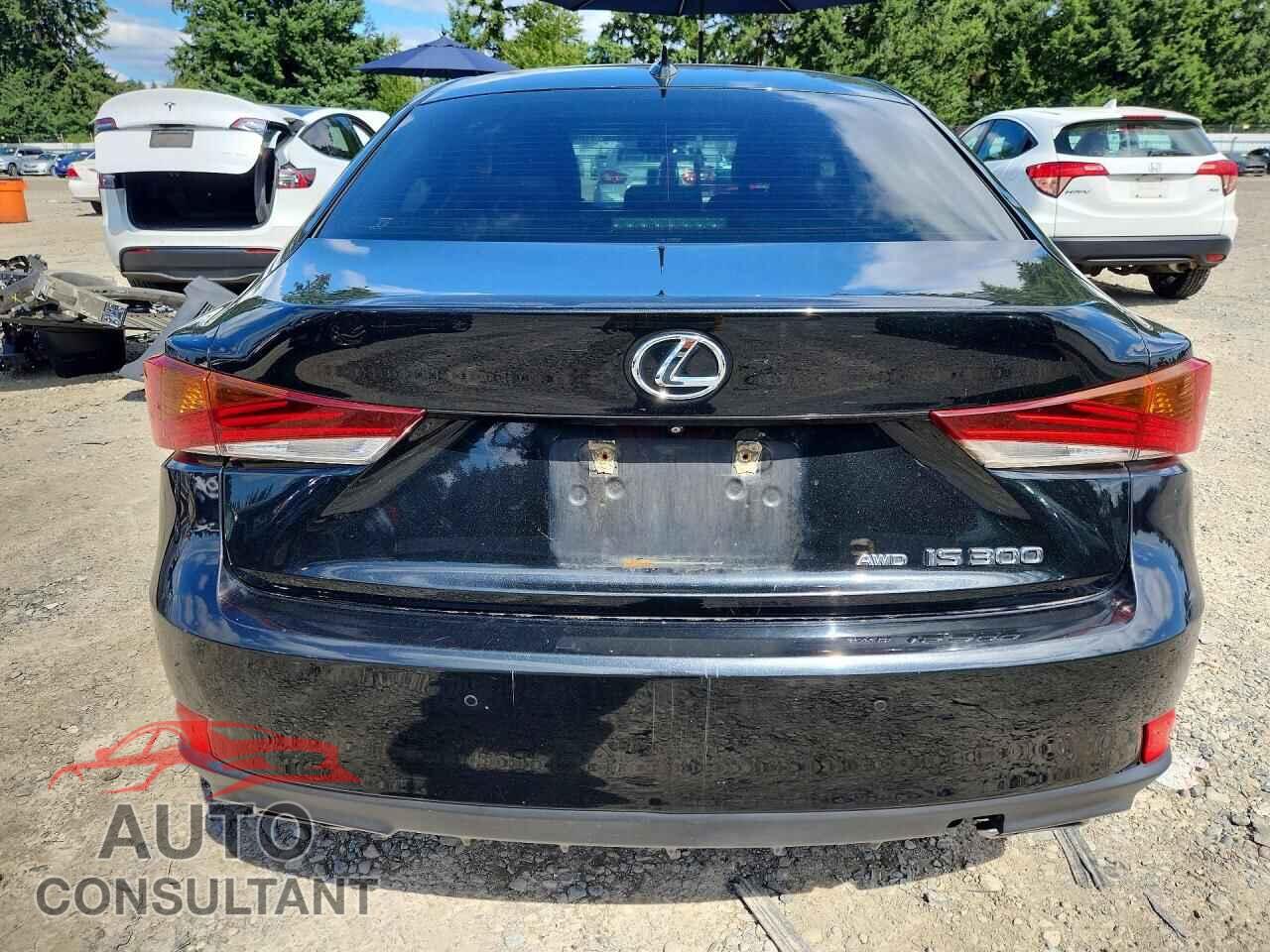 LEXUS IS 2019 - JTHC81D20K5035102