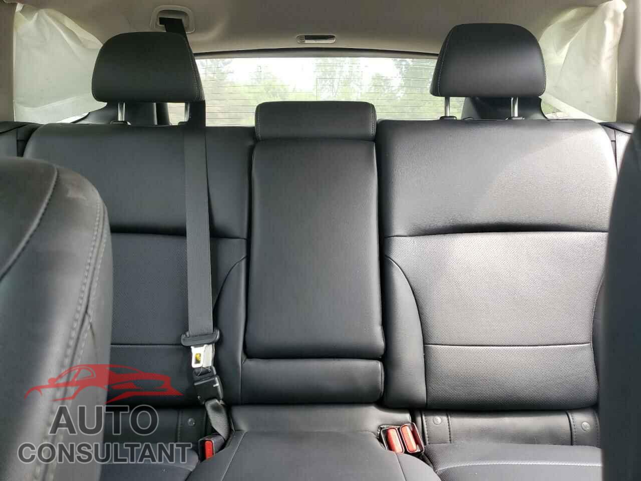 SUBARU OUTBACK 2015 - 4S4BSBNC9F3290596