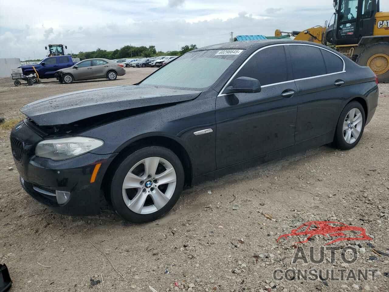 BMW 5 SERIES 2013 - WBAXG5C52DDY37780