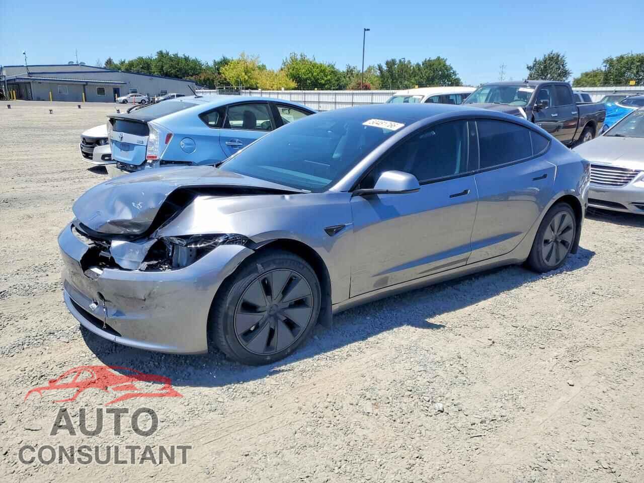 TESLA MODEL 3 2025 - 5YJ3E1EA7SF940418