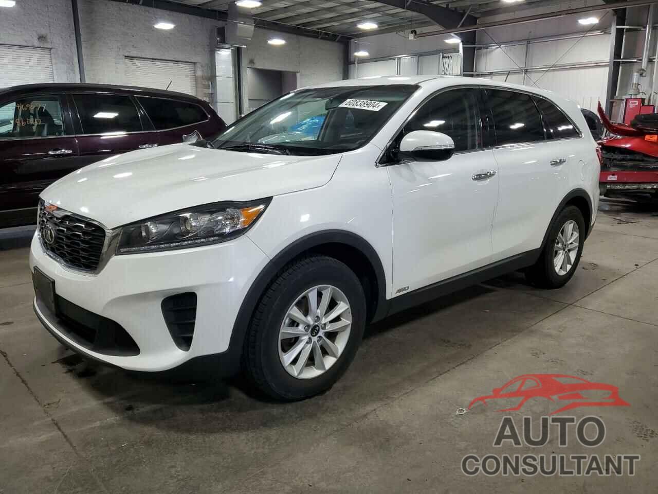KIA SORENTO 2019 - 5XYPGDA56KG504674