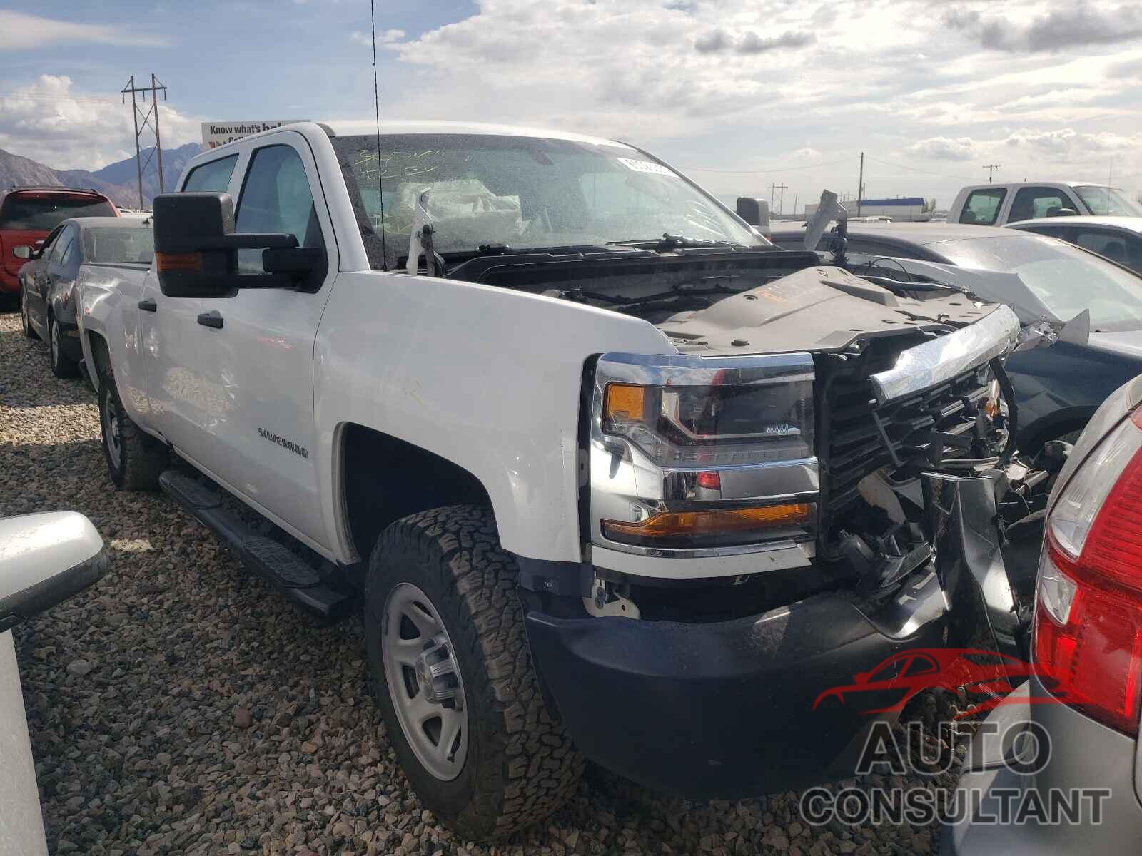 CHEVROLET SILVERADO 2018 - 1GCUKNEC4JF102167