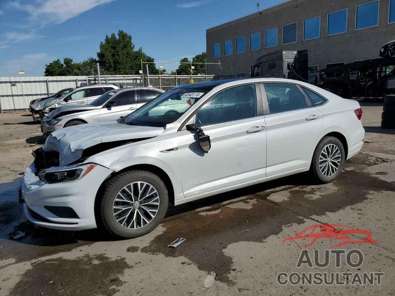 VOLKSWAGEN JETTA 2019 - 3VWE57BU1KM052718