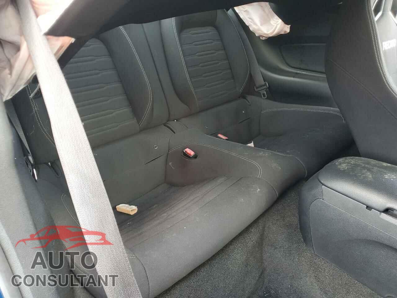FORD MUSTANG 2017 - 1FA6P8CF5H5338678