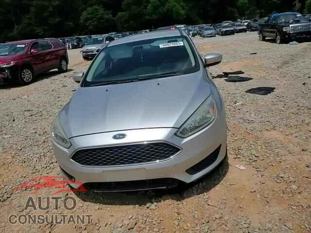 FORD FOCUS 2017 - 1FADP3F20HL208502