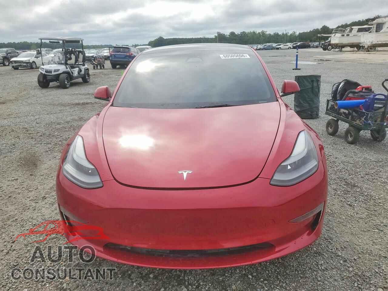TESLA MODEL 3 2021 - 5YJ3E1EA5MF100964