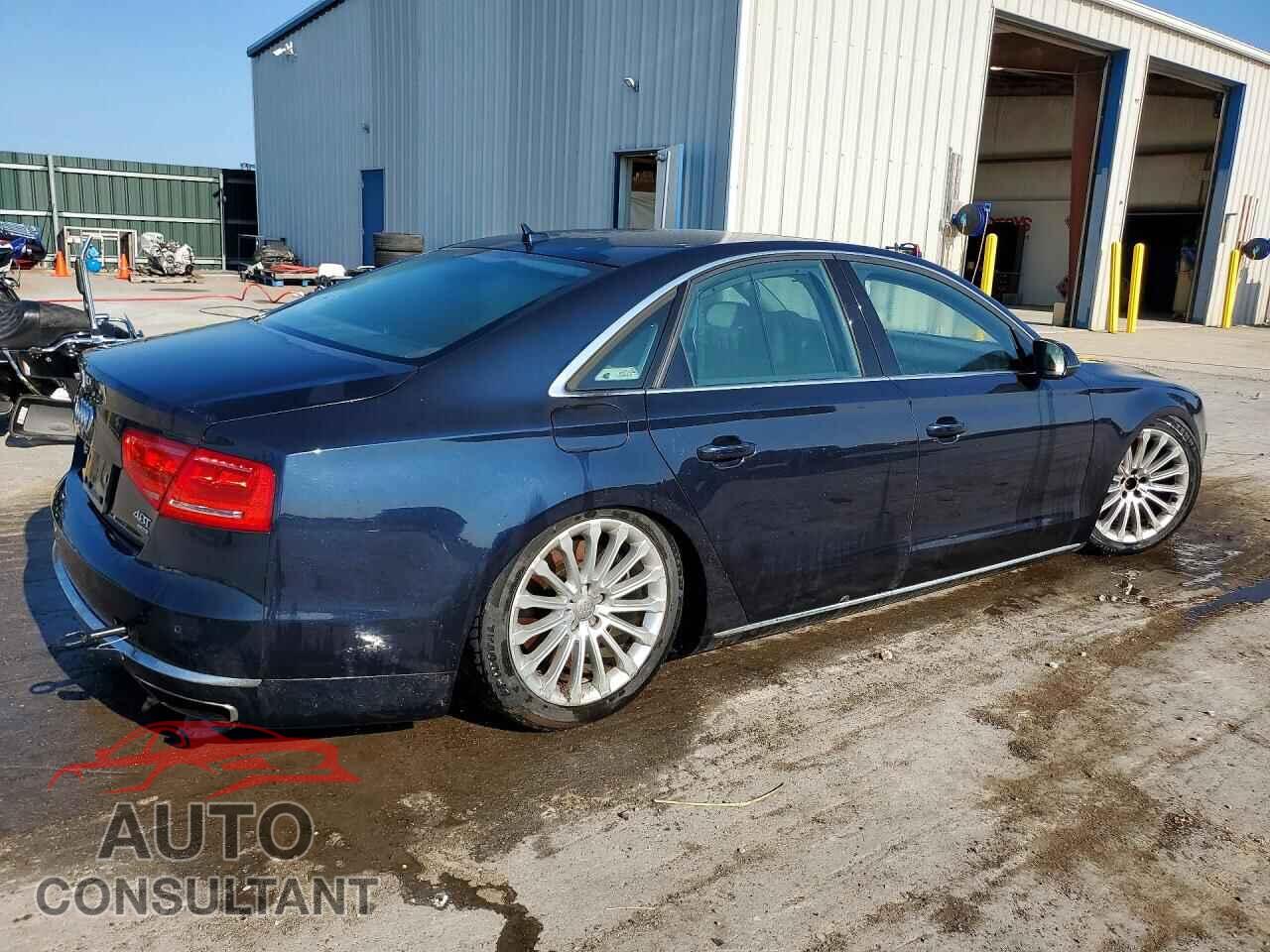 AUDI A8 2013 - WAUA2AFD3DN026600