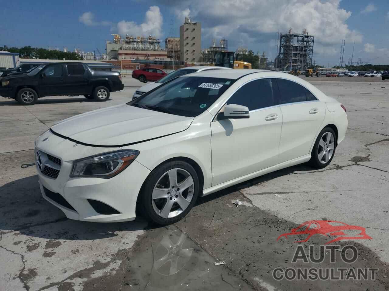 MERCEDES-BENZ CLA-CLASS 2015 - WDDSJ4EB8FN247615