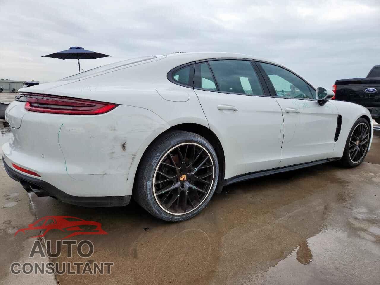 PORSCHE PANAMERA 2019 - WP0AA2A79KL101936