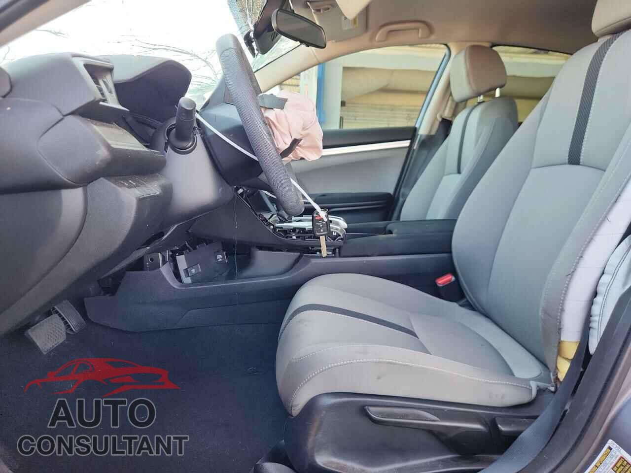 HONDA CIVIC 2019 - 2HGFC2F60KH595876