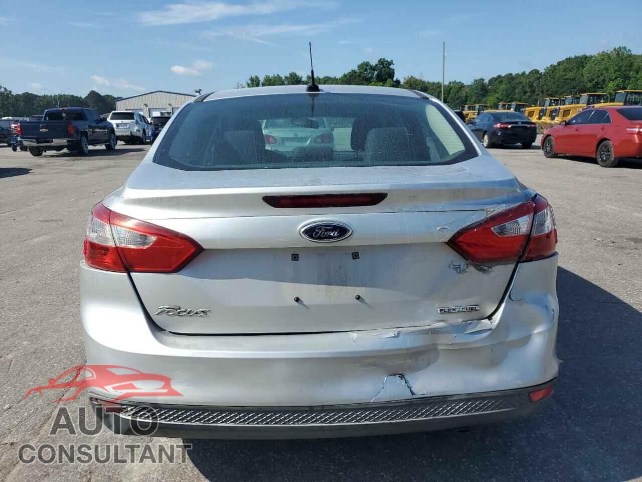 FORD FOCUS 2014 - 1FADP3E21EL306516