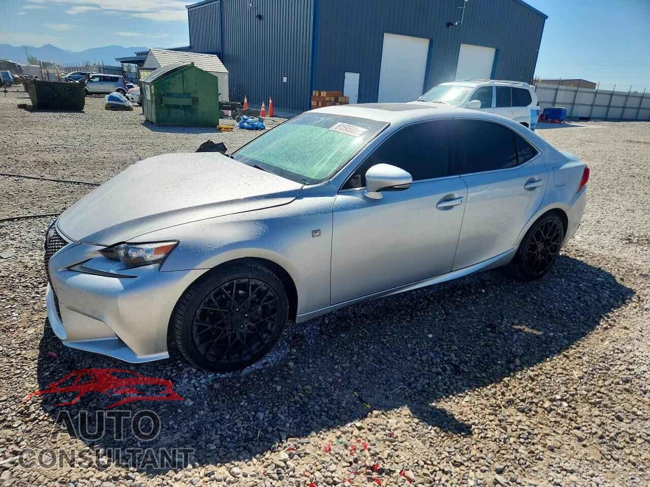 LEXUS IS 2014 - JTHCF1D21E5002068