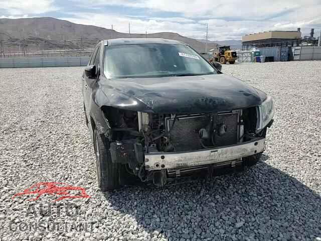 NISSAN PATHFINDER 2014 - 5N1AR2MN9EC641435
