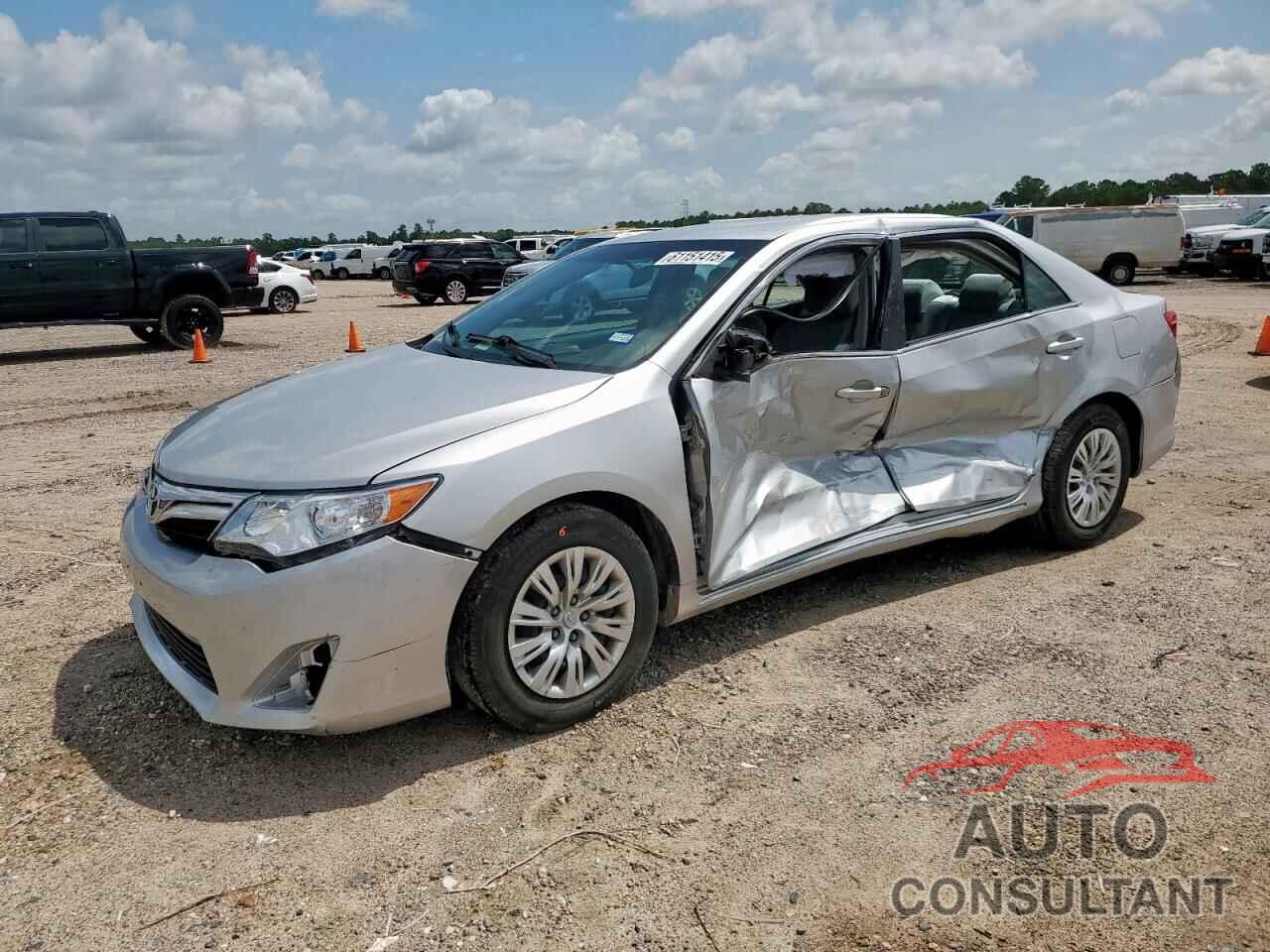 TOYOTA CAMRY 2014 - 4T4BF1FK2ER436601