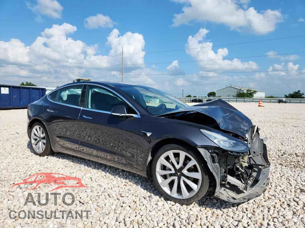 TESLA MODEL 3 2018 - 5YJ3E1EB1JF087327