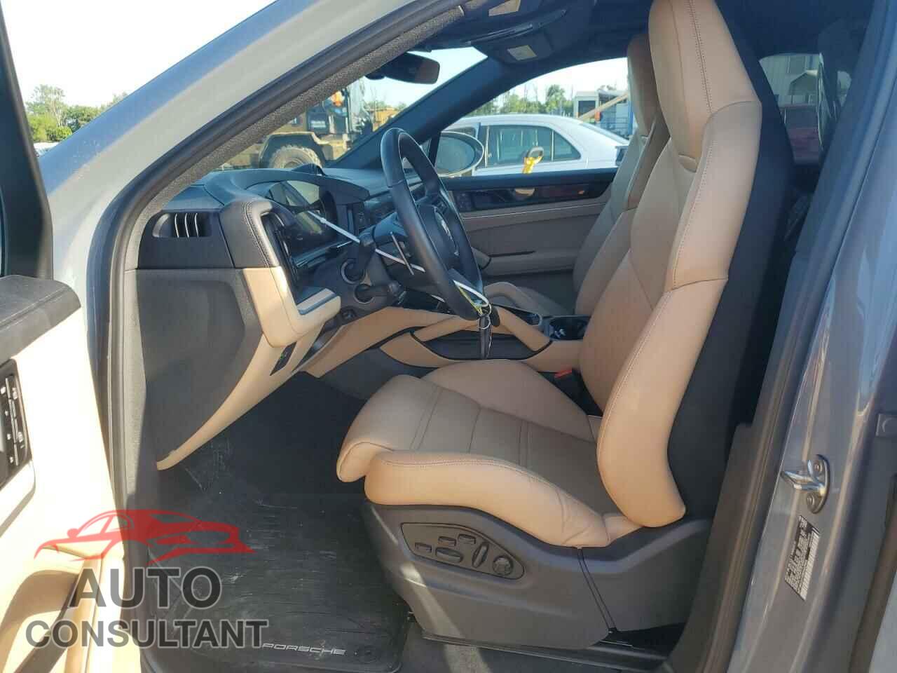 PORSCHE CAYENNE 2024 - WP1BA2AY2RDA52904