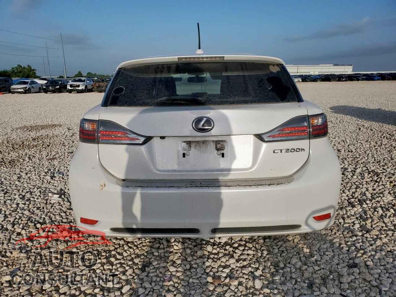 LEXUS CT 200 2012 - JTHKD5BH9C2108931