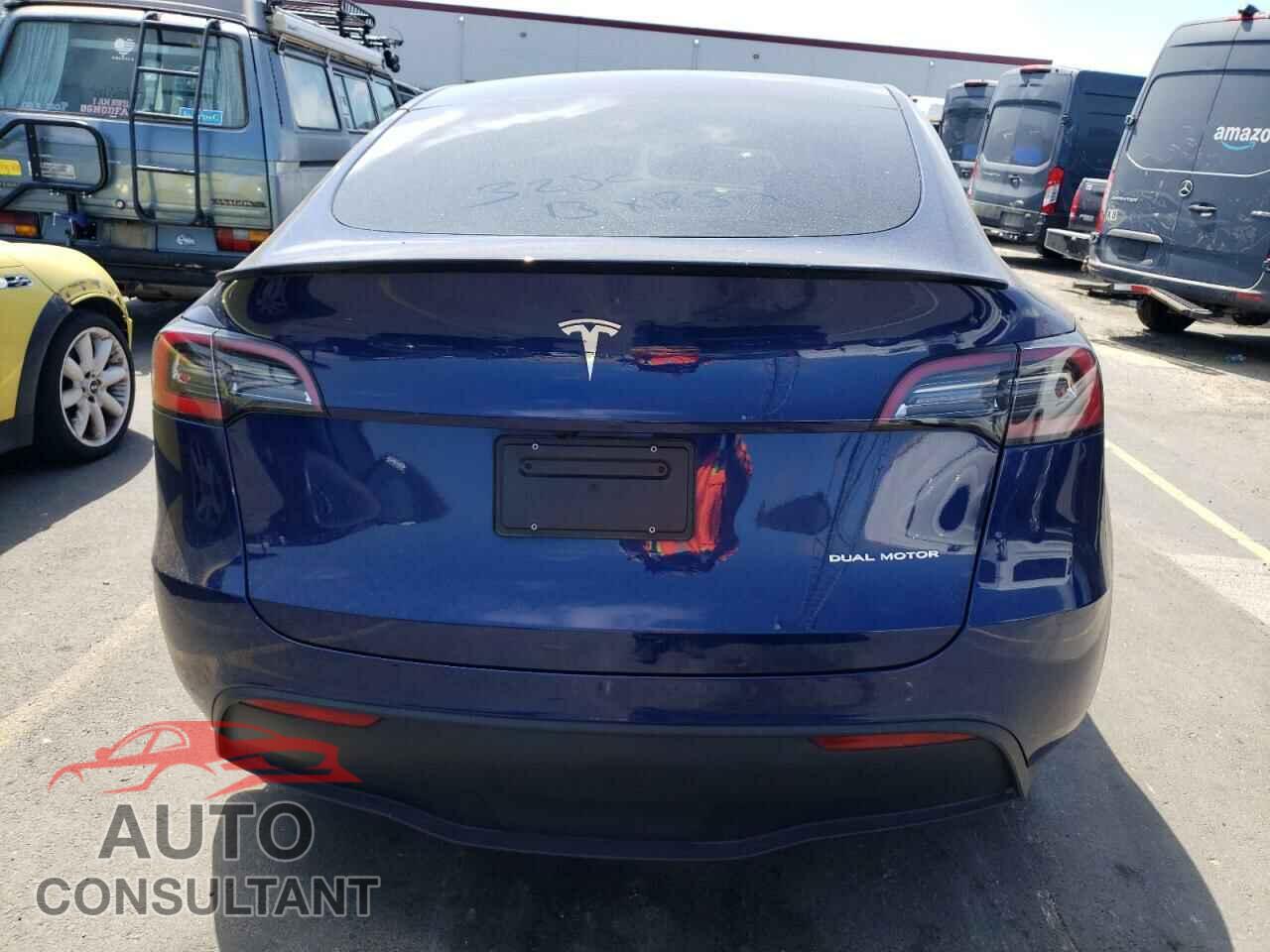 TESLA MODEL Y 2023 - 7SAYGDEE6PF845430