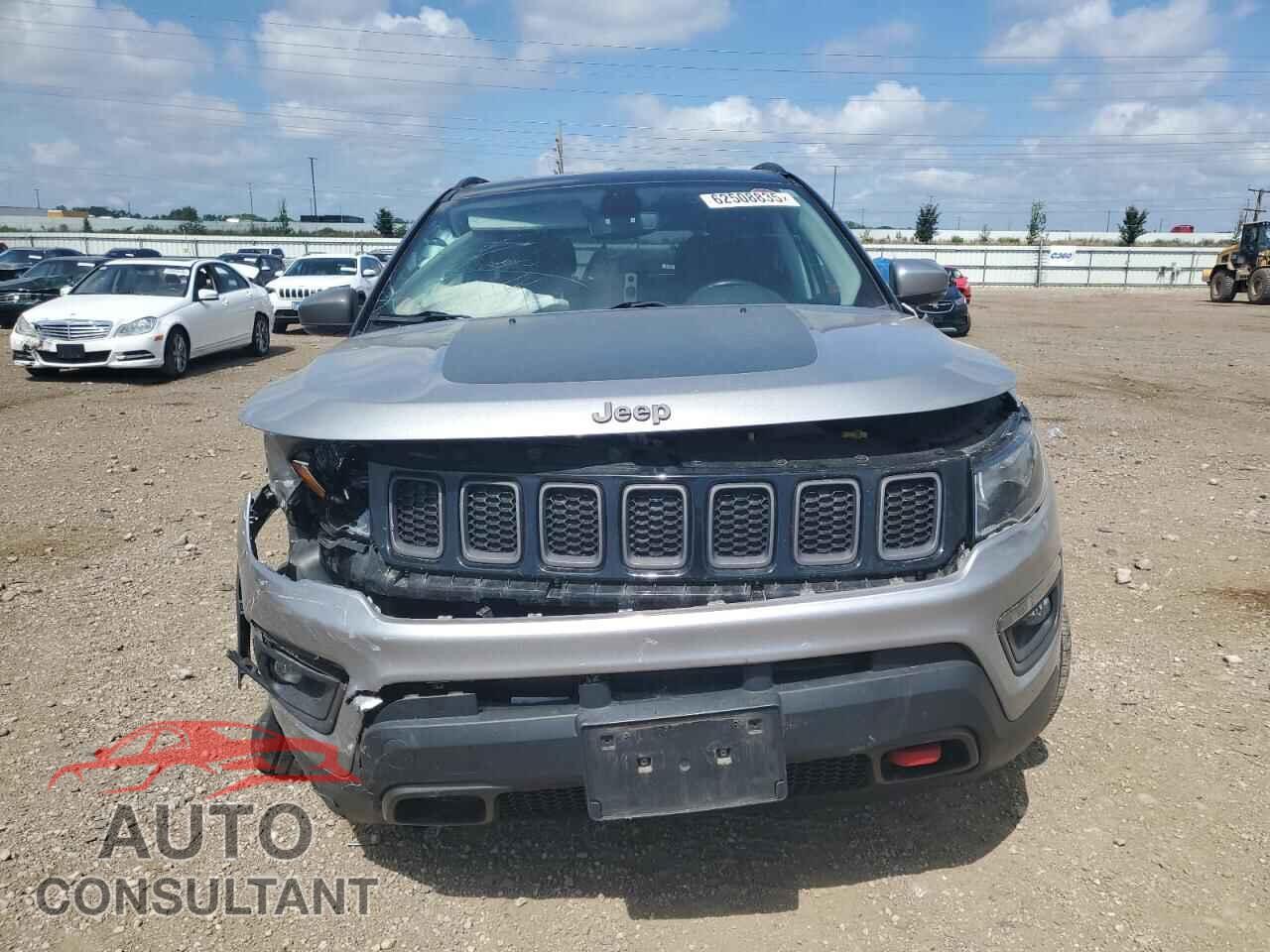 JEEP COMPASS 2019 - 3C4NJDDBXKT721390
