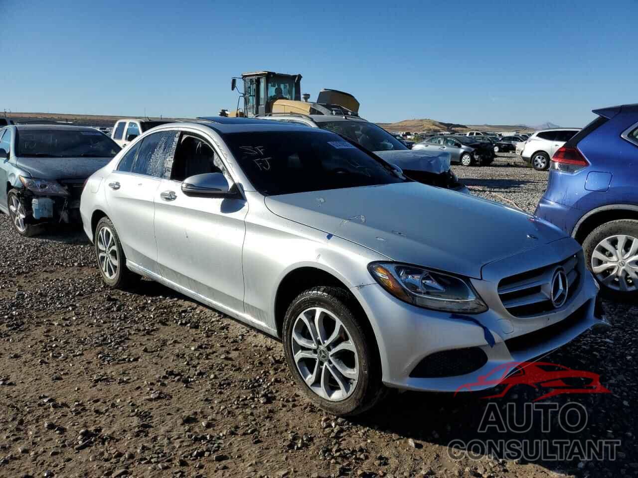 MERCEDES-BENZ C-CLASS 2018 - 55SWF4KB1JU253781