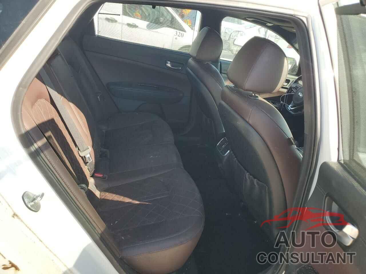 KIA OPTIMA 2017 - 5XXGV4L20HG167781