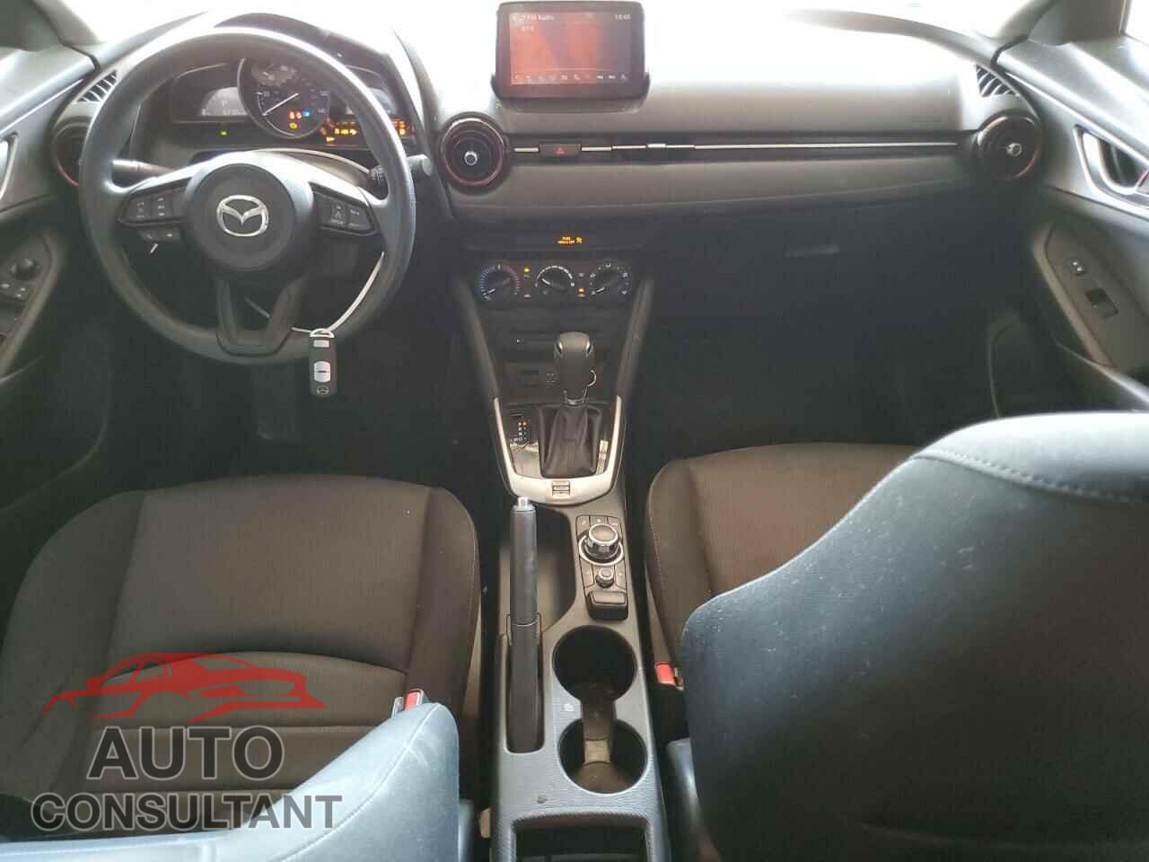 MAZDA CX-3 2018 - JM1DKDB77J0309544